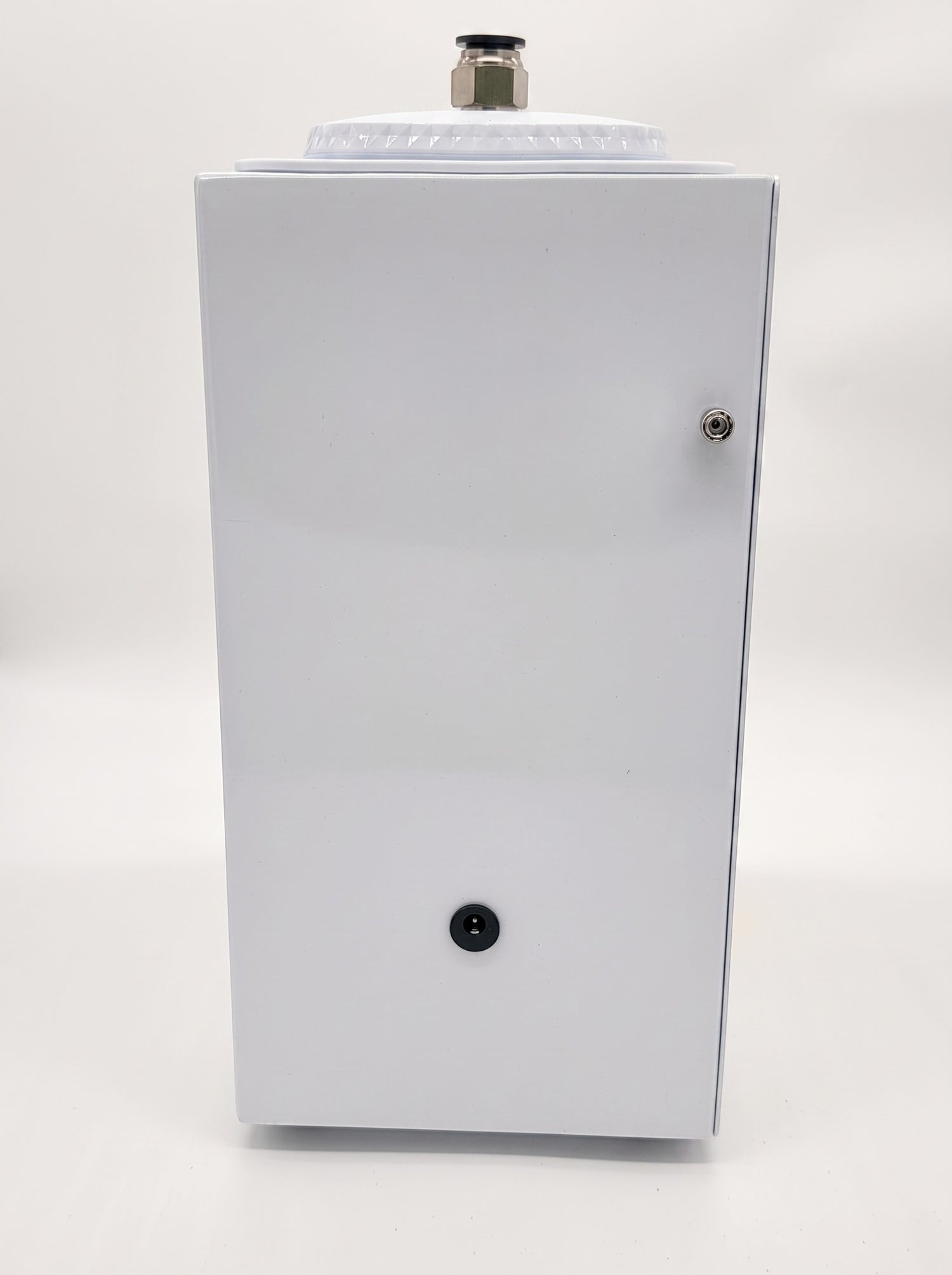 QOption Essence QA1000 Pro commercial HVAC scent diffuser in a white metal finish for professional spaces